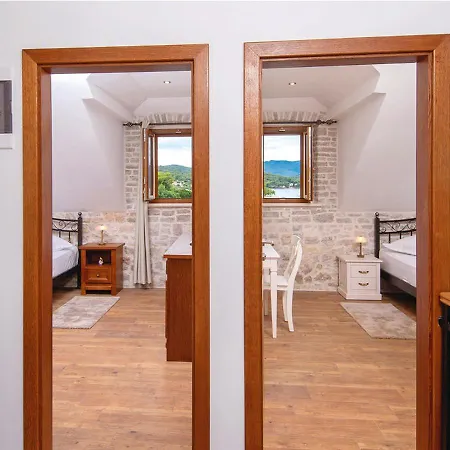 Holiday Home Loviste