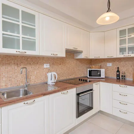 Сasa de vacaciones Holiday Home Loviste